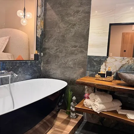 The One Sea&salt Apartment